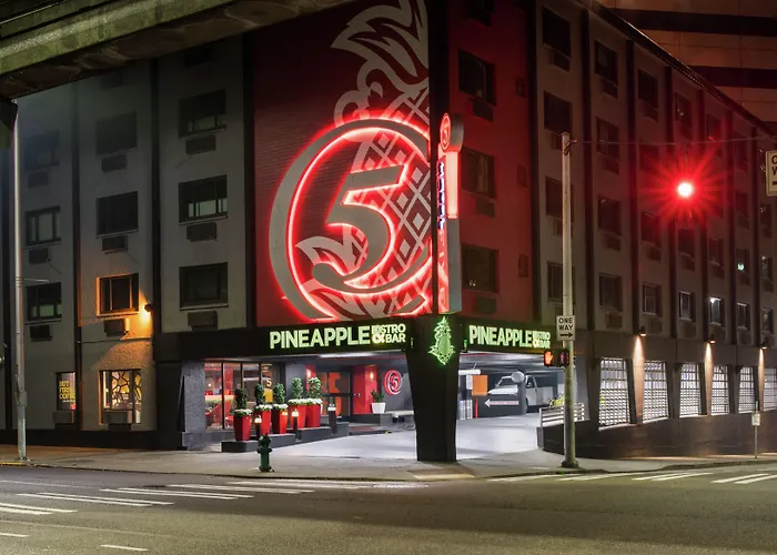 Staypineapple, Hotel Five, Downtown Seattle